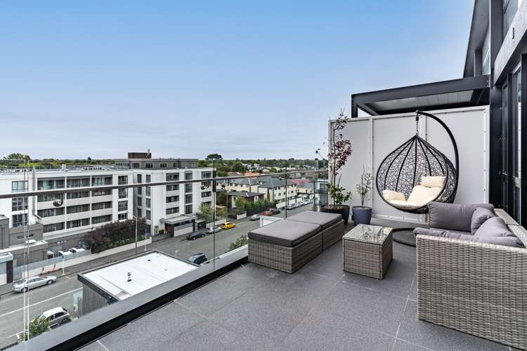 603/12 Latimer Square Christchurch Central_17