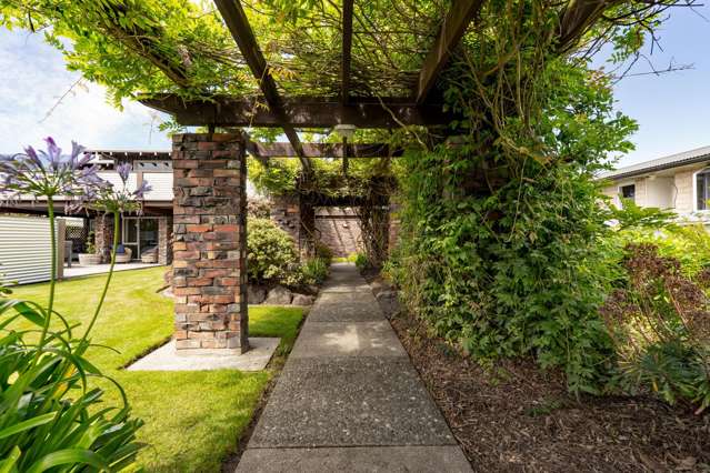 38 Pukatea Street Glenwood_1