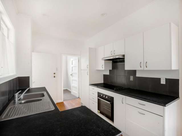 85 and 85A Raine Street Whanganui East_3