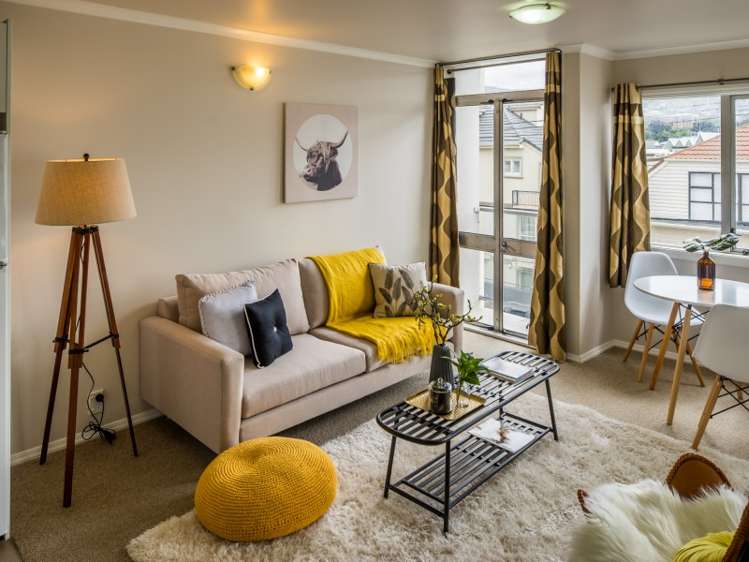 204/131 Brougham Street Mount Victoria_1