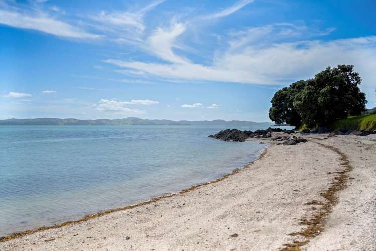 12 Campbell Road Maraetai_20