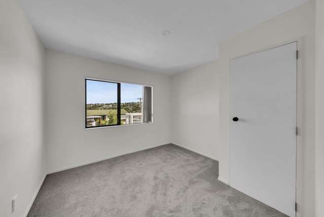 2/25 Sunnyfield Crescent Glenfield_3