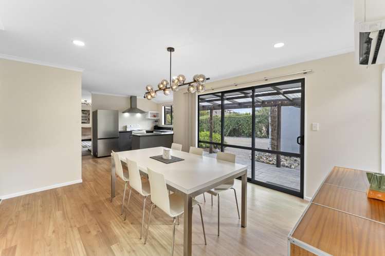 5 Perry Way Mapua_12