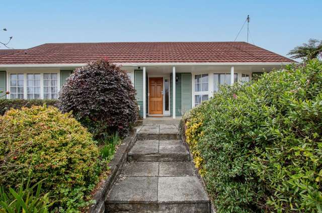 3 McLaren Place 1054_1