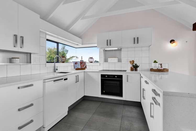 15f Glen Almond Street New Plymouth Central_8