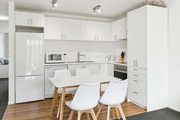 4/35 Pirie Street Mount Victoria_6