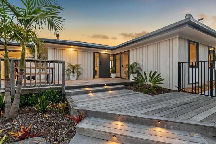 1327 Leigh Road Matakana_10