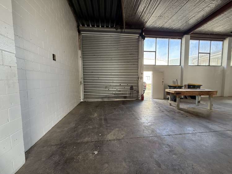 2/570 Swanson Road Ranui_5