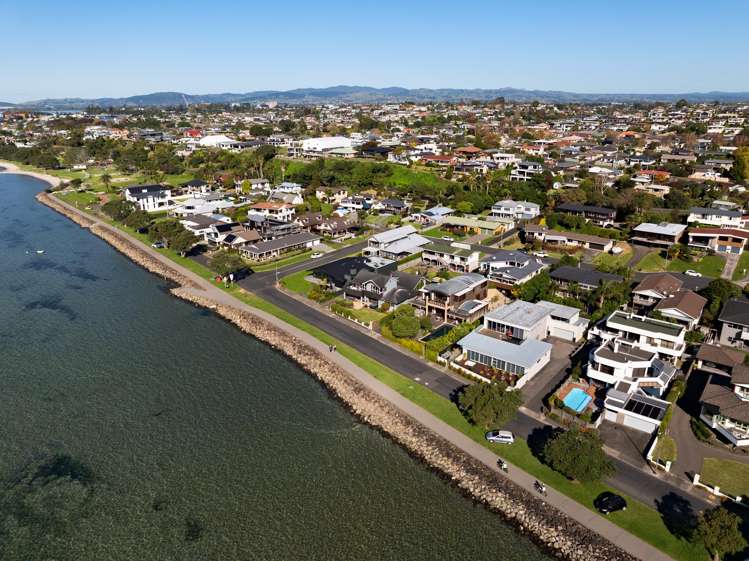 10 Seaway Terrace Otumoetai_33