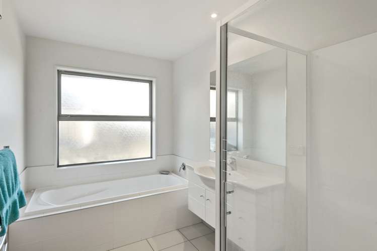 99 Bibiana Street Aidanfield_18