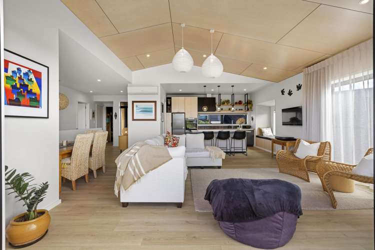 15 Maataitai Road Raglan_11