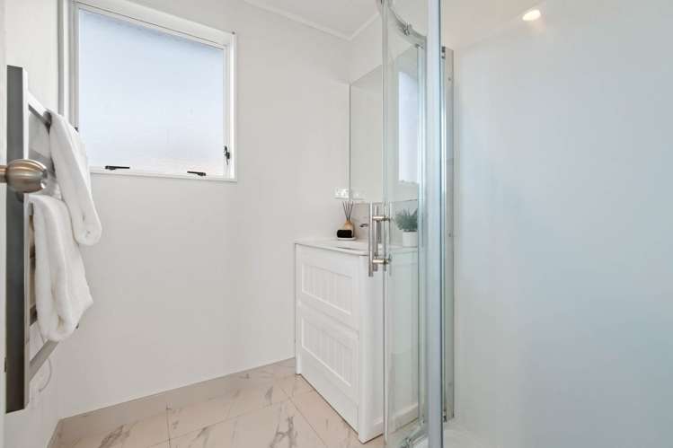 1/5 Myna Place Weymouth_8