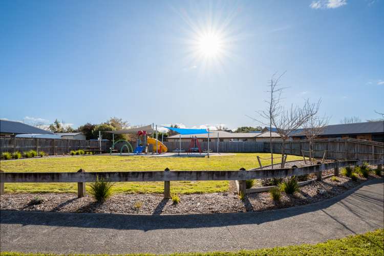 14 Vorbach Place Renwick_12