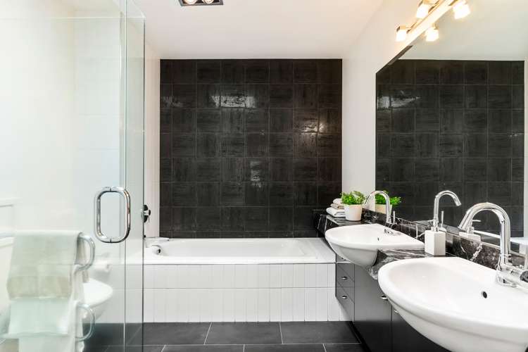 5/258 Hurstmere Road Takapuna_15