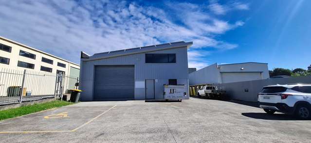 A/9 Manga Road Silverdale_1