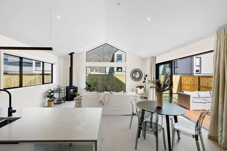 13 Friesian Close Jacks Point_9