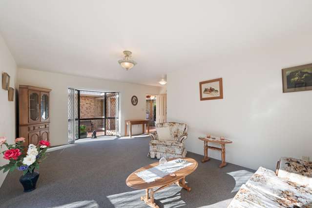 17 Charnwood Grove Waikanae_2