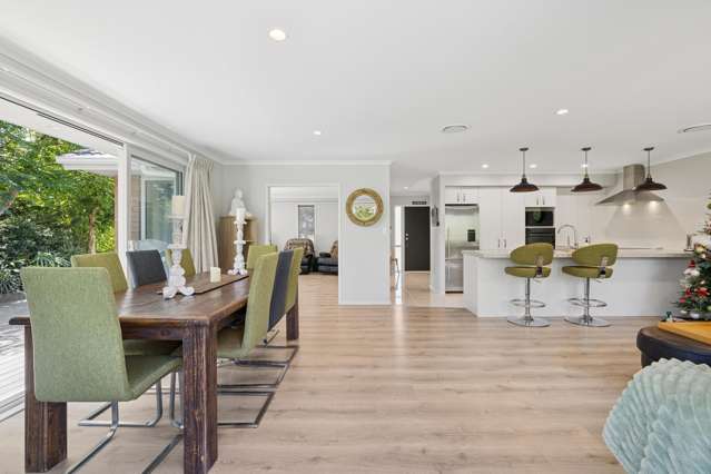 70 Pohutukawa Parade Riverhead_3