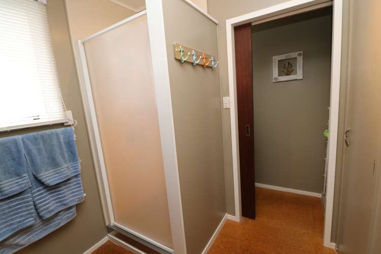 9 Barber Street Foxton Beach_15