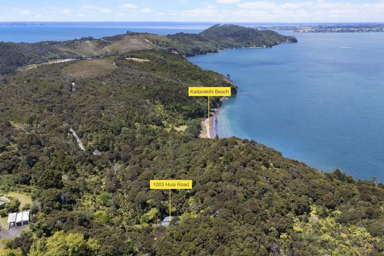 1003 Huia Road Huia_20