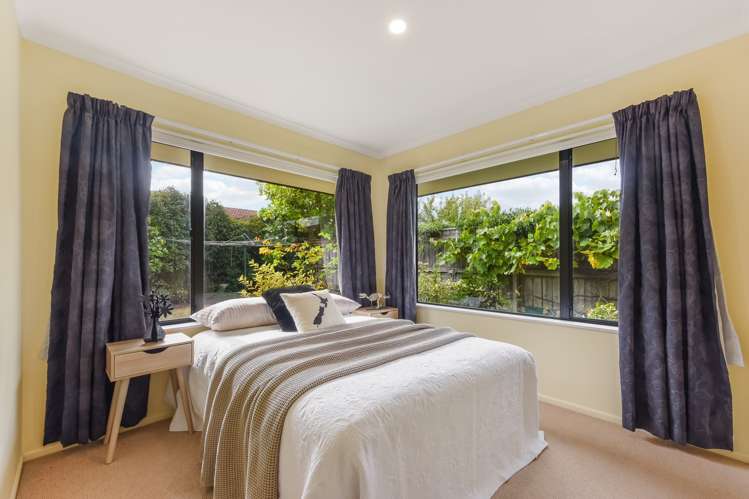 11 Templemore Drive Richmond_16