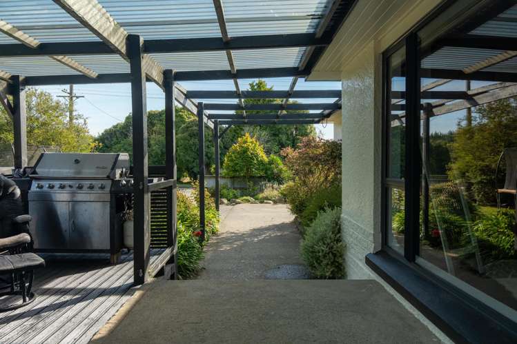 61 Half Mile Road Tuatapere_28