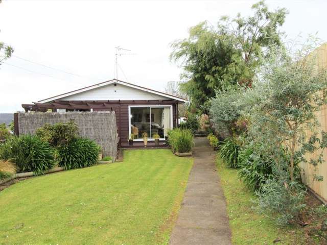 4 Lympne Lane Mangere_1