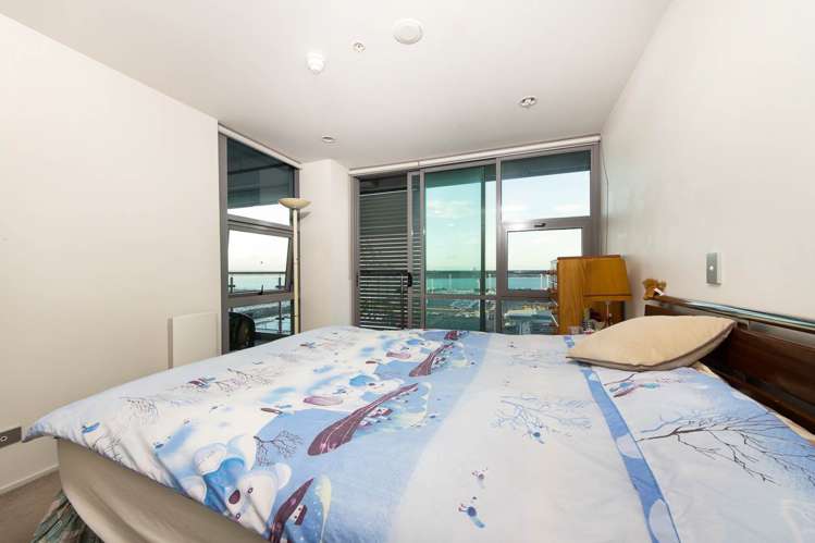 1304/30 Beach Road_3
