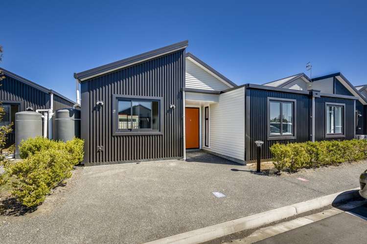 Units 1, 2 and 6/1018 Plunket Street St Leonards_16