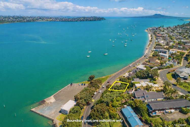 56 The Parade Bucklands Beach_24