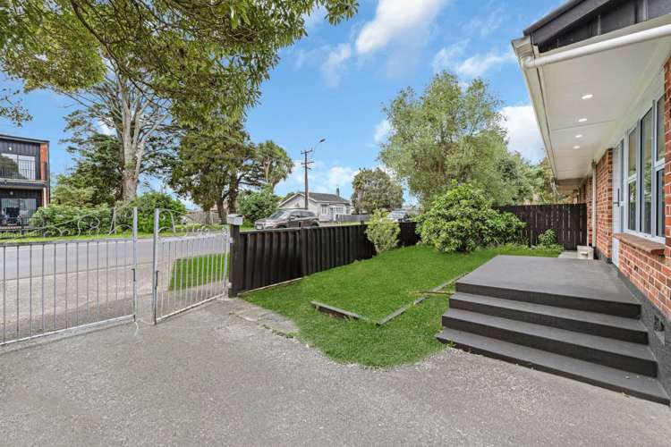 2/286 Porchester Road Takanini_16