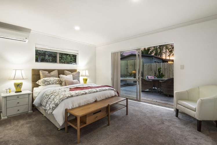 12 English Oak Drive Schnapper Rock_13