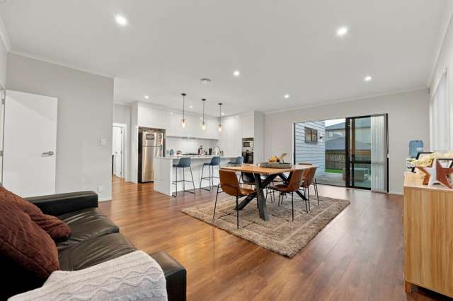 36 Koropa Road Flat Bush_2
