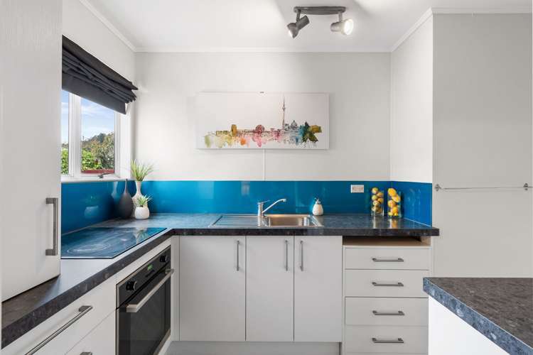 2/99 Kawai Street Nelson South_9