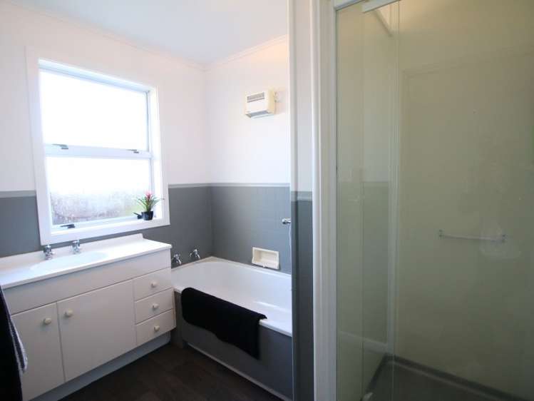 189 Middle Road Allenton_15