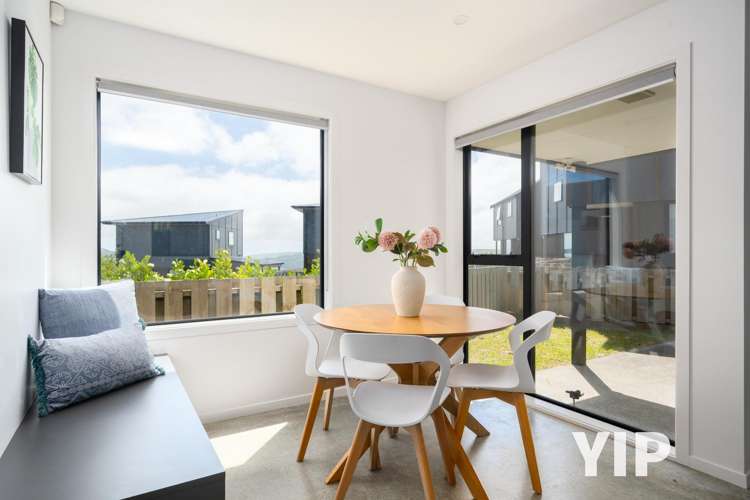 48 Astelia Way Woodridge_5