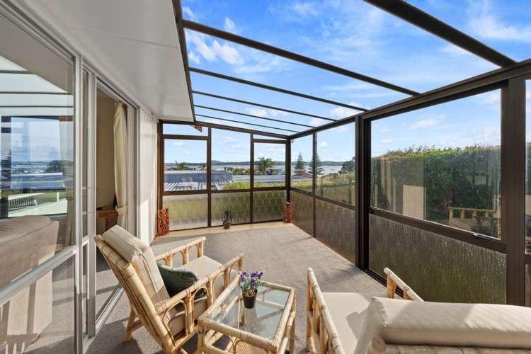 1/4 Morrow Avenue Bucklands Beach_10