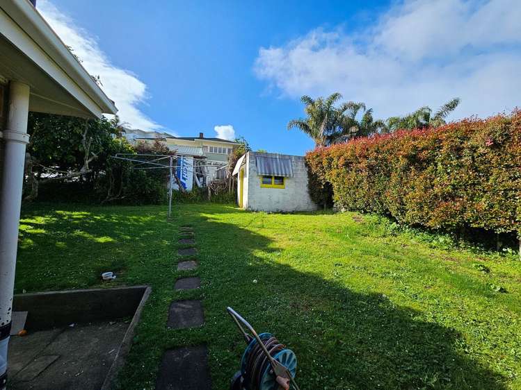 1048 New North Road Mount Albert_3