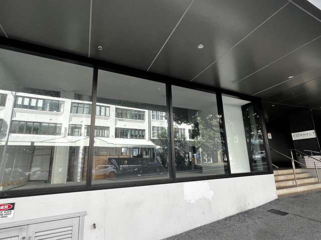 Unit 101/70 Anzac Avenue City Centre_3