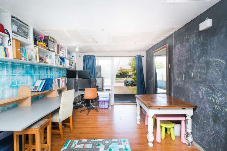 2 Pencarrow Street Highbury_17