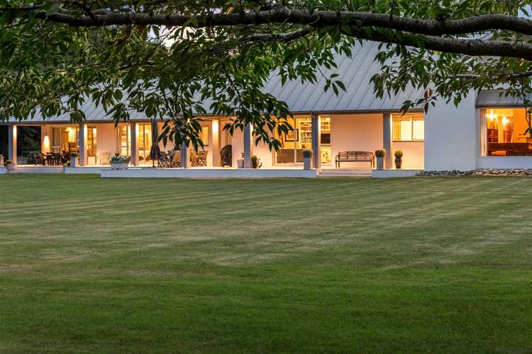 71 Hussey Road Northwood_12