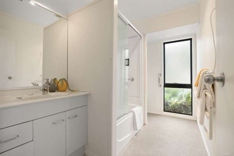 1/12 Walter Macdonald Street Howick_5