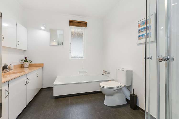 38 Silverton Street Andersons Bay_13