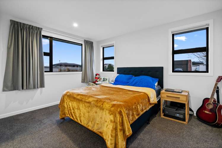 148 Derwent Crescent Glengarry_14