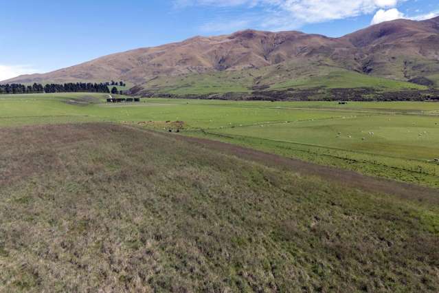 Fairlie Tekapo Road Burkes Pass_1