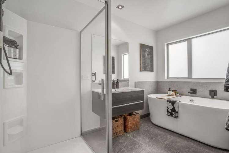 9 Aldon Lane The Gardens_14