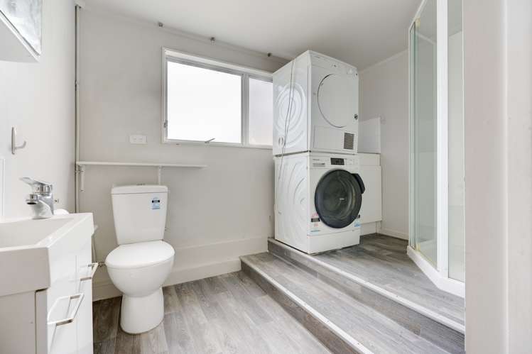 24 West View Crescent Onerahi_17