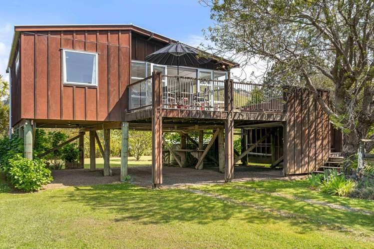 9 Stingray Crescent Whiritoa_14