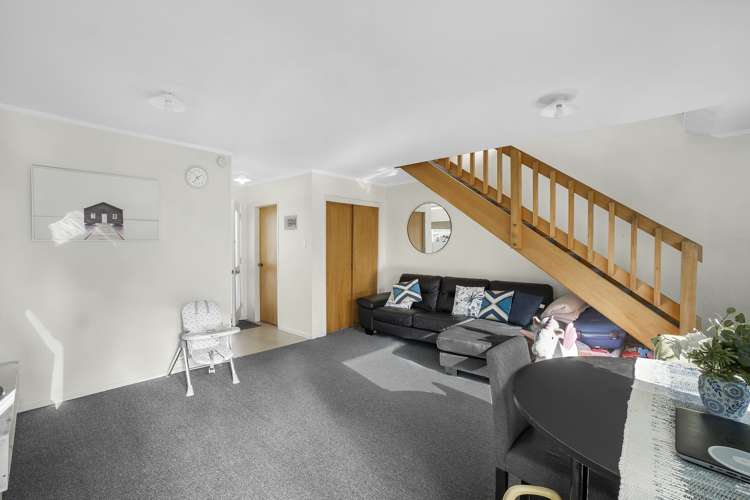 4/24 Mason Street Moera_1