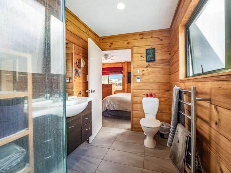 176 Okoia Road Okoia_8